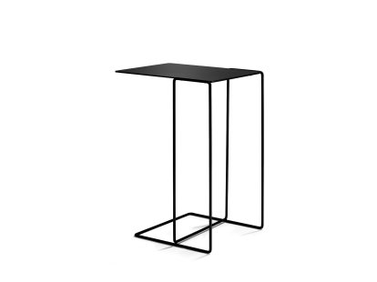 Oki Beistelltisch, H 52 x B 30 x T 36 cm, Matt-pulverbeschichtet schwarz, Matt-pulverbeschichtet schwarz